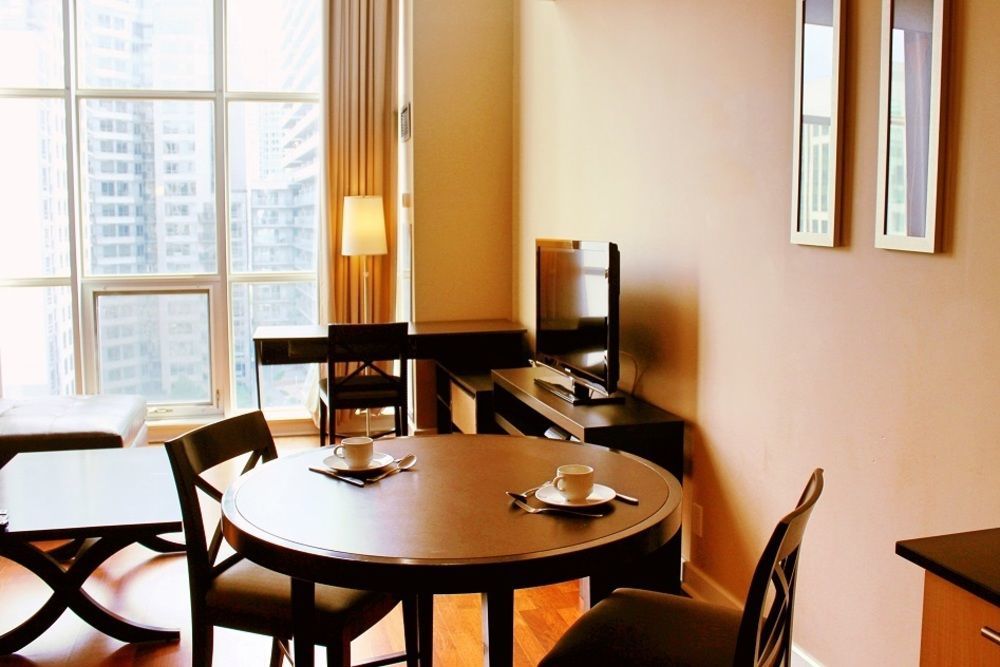 Apartamento Blue Jays Aparment Toronto Exterior foto